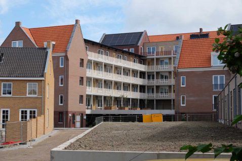 2016-09/415 binnenhof MBCF2702.jpg