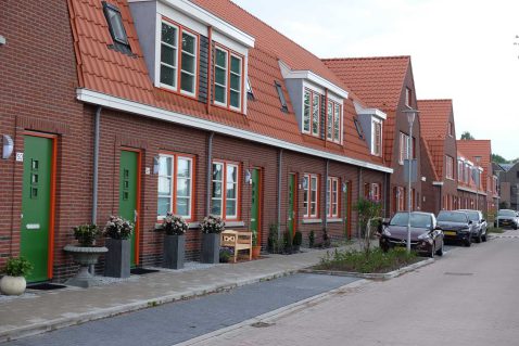 2021-04/537-scala-straman-2