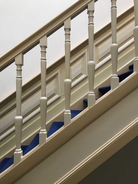 nieuw kleurenpalet trappenhuis