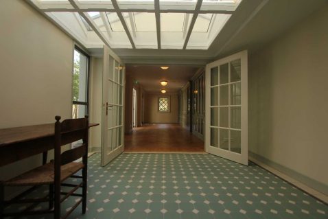 bibliotheek gezien vanuit de pantry begane grond