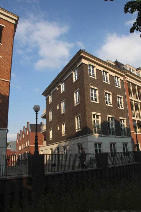 2013-10/mb 2009_06_162675 (1).jpg