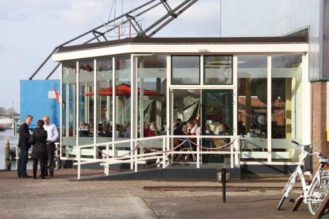 2014-08/mb 2010_03_276652.jpg