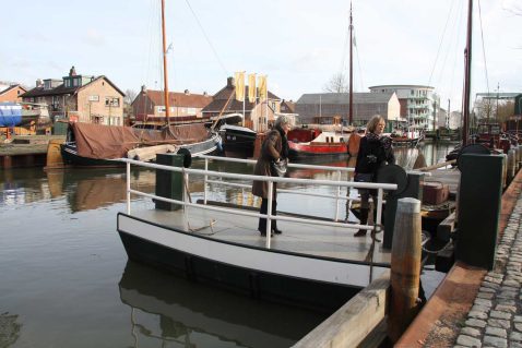 2014-08/mb 2010_03_276662.jpg