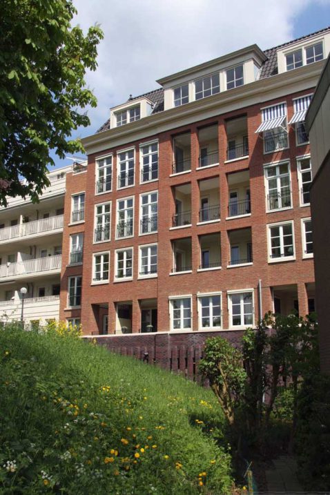 2013-10/mb 2010_04_277369 (1).jpg