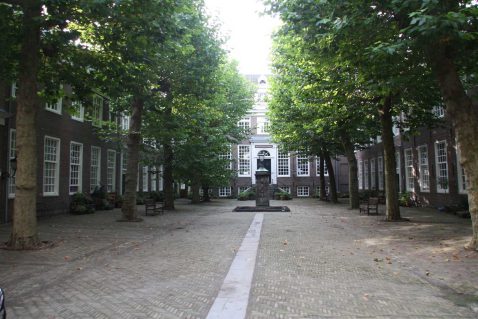 2014-12/mb 2010_09_119999_18 (1).jpg