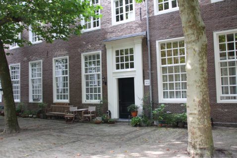 2014-12/mb 2010_09_119999_39.jpg