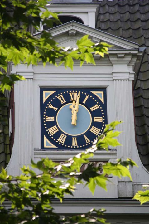 2014-12/mb 2010_09_119999_49.jpg