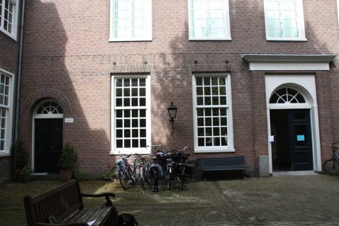 2014-12/mb 2010_09_119999_75.jpg