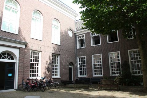 2014-12/mb 2010_09_119999_77.jpg